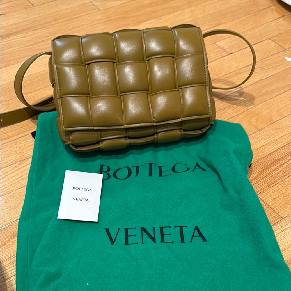 Bottega Veneta Paded Cassette Acorn